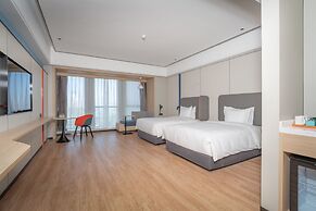 Holiday Inn Express Qingdao Northern West Coast by IHG
