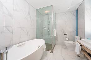 Holiday Inn Express Qingdao Northern West Coast by IHG