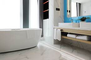 Holiday Inn Express Qingdao Northern West Coast by IHG