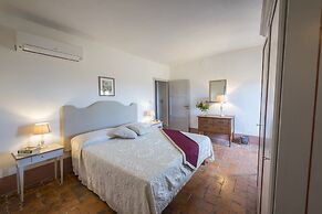 Castello Ginori Di Querceto