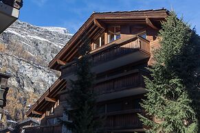 Haus Malva by Zermatt Premium Apartments