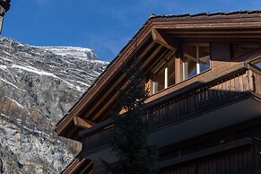 Haus Malva by Zermatt Premium Apartments