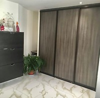 Family apartment 7 minutes from Paris