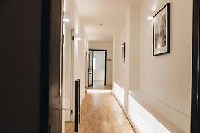 Centoquindici Rooms & Suite