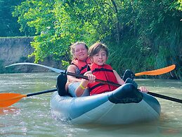 Son's Blue River Camp Glamping Cabin Z