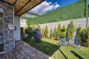 Villa Pine Private Located in a Quiet and Picturesque Location