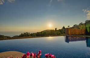 Villa Pine Private Located in a Quiet and Picturesque Location