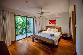 Beachfront 3br Luxe Plunge Pool On Naithon Beach