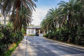 Beachfront 3br Luxe Plunge Pool On Naithon Beach