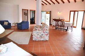 Villa Il Casolare Country House With Pool on Sperlonga's Hill