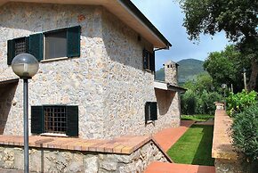 Villa Il Casolare Country House With Pool on Sperlonga's Hill