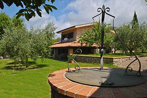 Villa Il Casolare Country House With Pool on Sperlonga's Hill