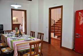 Villa Il Casolare Country House With Pool on Sperlonga's Hill