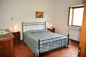 Villa Il Casolare Country House With Pool on Sperlonga's Hill