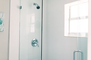 Casa Cordova by Lowkl