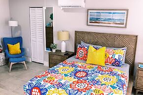 Casa Cordova by Lowkl