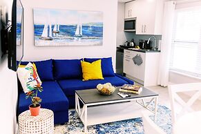 Casa Cordova by Lowkl