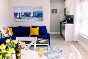 Casa Cordova by Lowkl