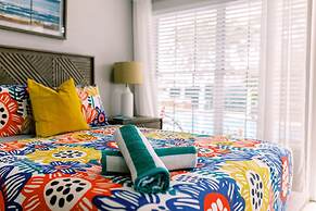 Casa Cordova by Lowkl