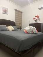 Kensington with pool