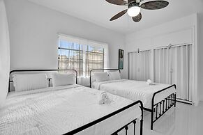 La Serre Miami Home & Private Pool Near Aventura Mall