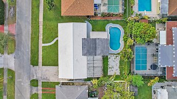 La Serre Miami Home & Private Pool Near Aventura Mall