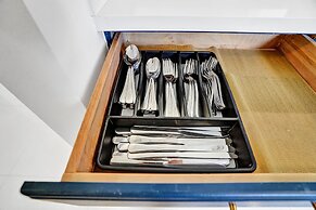 La Serre Miami Home & Private Pool Near Aventura Mall