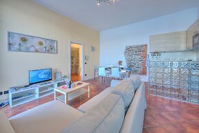 La Dolce Vita Pied Dans L' Eau