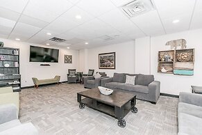 Slope-side Studio Bliss Ski-in Ski-out, Renovated At Blue, Hot Tub, Fa