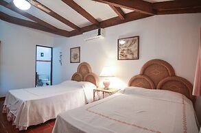 Golf Villa Close to the Beach No00