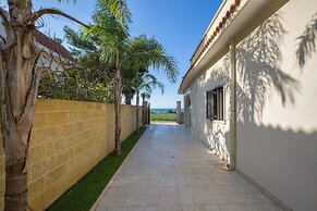 2660 Villa Montecarlo by Perle di Puglia