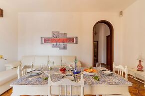 2929 Villa Garden Rose by Barbarhouse