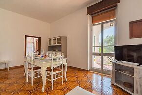 2929 Villa Garden Rose by Barbarhouse