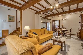 Casa Gedeone - Grand Canyon of Tuscany