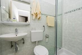 Apartments & Rooms Jokovic