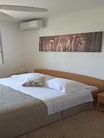 Apartments & Rooms Jokovic