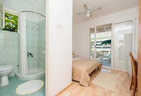 Apartments & Rooms Jokovic