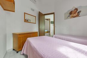 2339 Trilo Imma by Barbarhouse