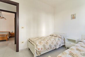 2811 Villetta Altomare by Barbarhouse