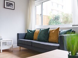 Charming 3-bed House in Newcastle Upon Tyne