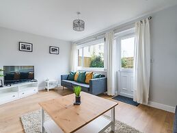 Charming 3-bed House in Newcastle Upon Tyne