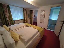 Room in Guest Room - Pension Forelle - Doppelzimmer