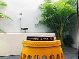 Contemporary 3bd Safari Pool Villa Near Nai Yang Beach