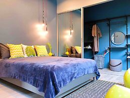 Contemporary 3bd Safari Pool Villa Near Nai Yang Beach