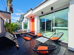 Contemporary 3bd Safari Pool Villa Near Nai Yang Beach