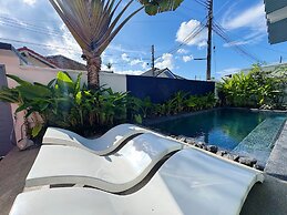 Contemporary 3bd Safari Pool Villa Near Nai Yang Beach