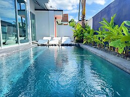 Contemporary 3bd Safari Pool Villa Near Nai Yang Beach
