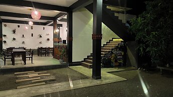 Sea Pink Residence Bentota