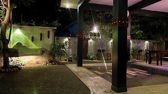 Sea Pink Residence Bentota