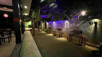 Sea Pink Residence Bentota